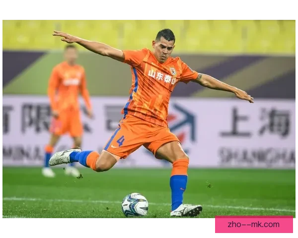马特乌斯恩里克加盟克鲁塞罗新篇章引发球迷热议 马特乌斯恩里克加盟克鲁塞罗新篇章引发球迷热议